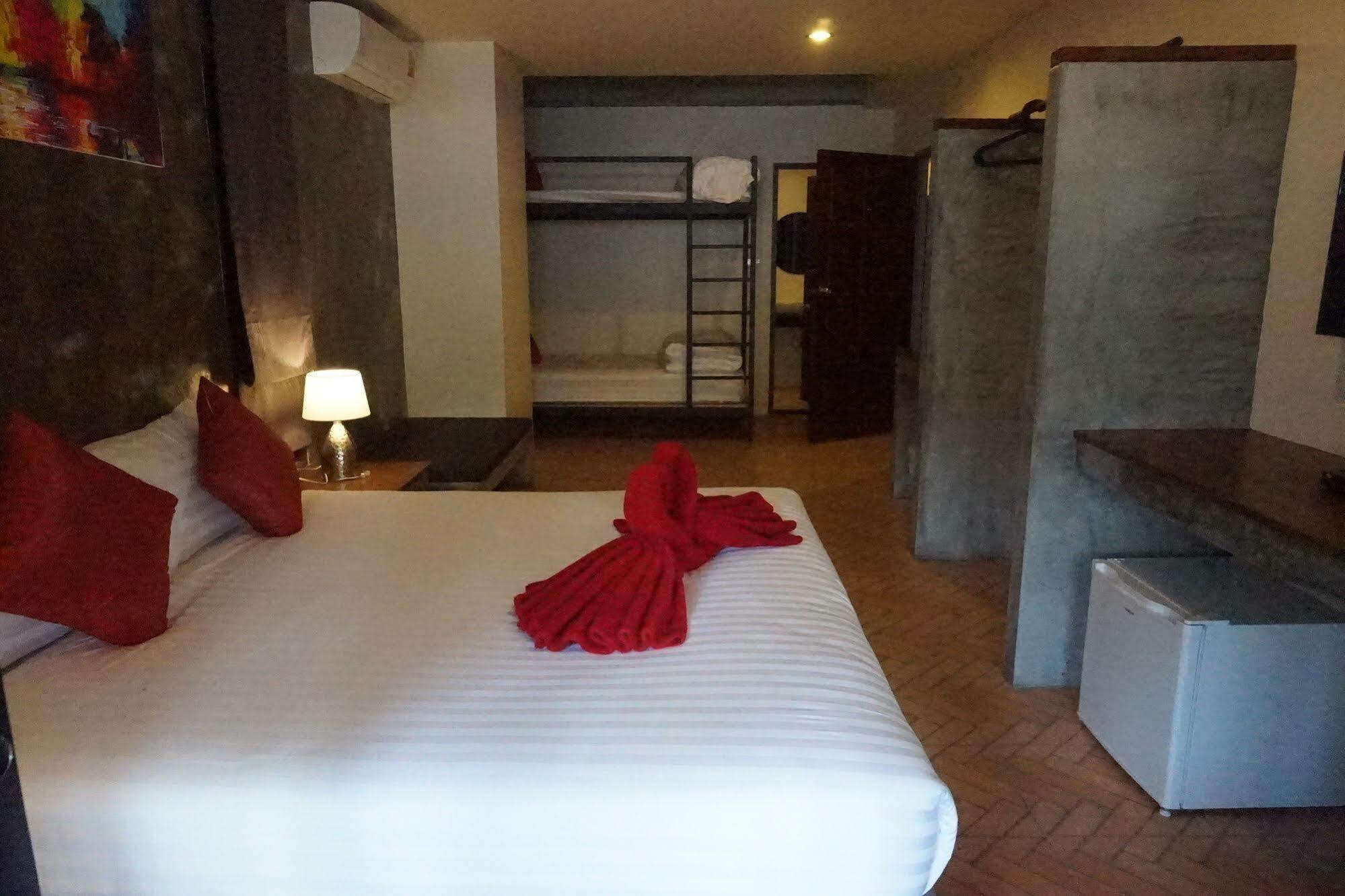 Oyo 75307 The Morning Minihouse Aonang Ξενοδοχείο Ao Nang Εξωτερικό φωτογραφία